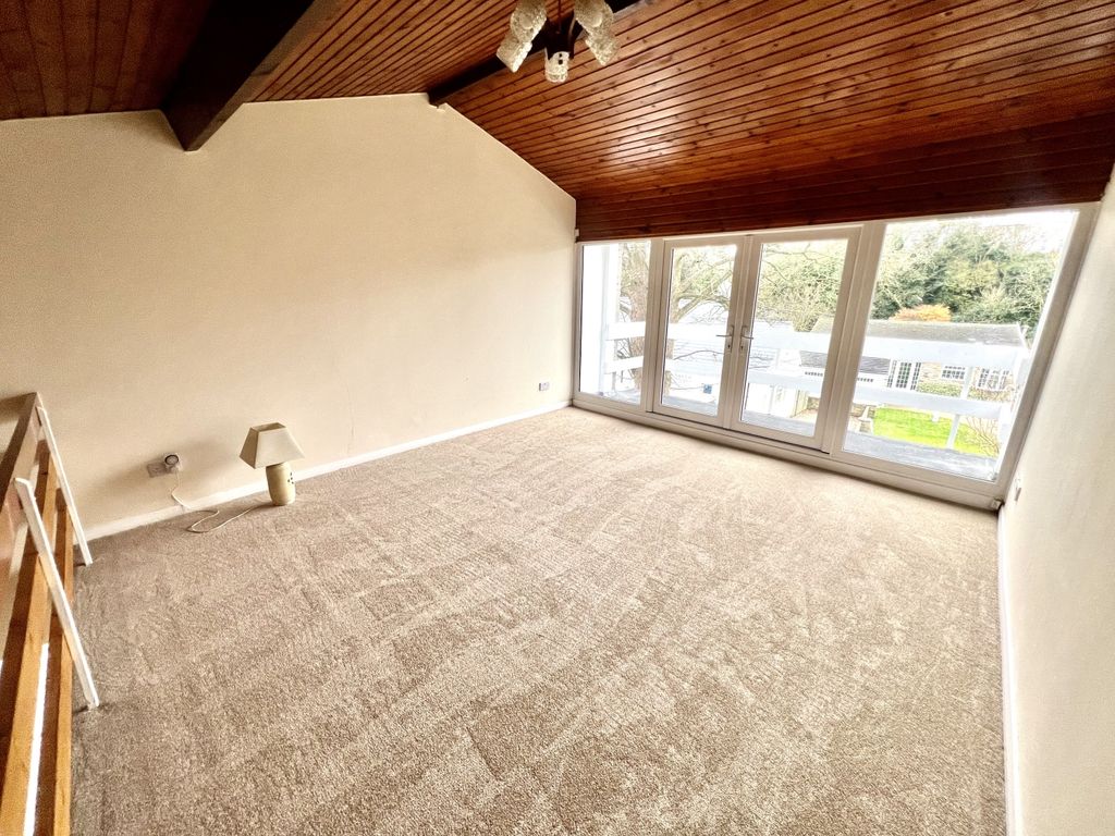 Property photo 3 of 13 Img_6059