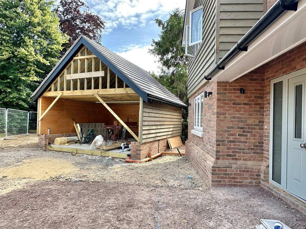 Property photo 2 of 7 Picture No. 07