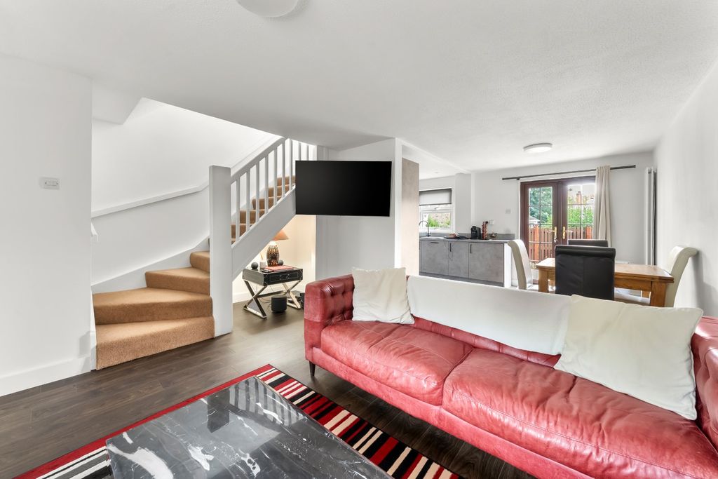 Property photo 3 of 10 Picture No. 06