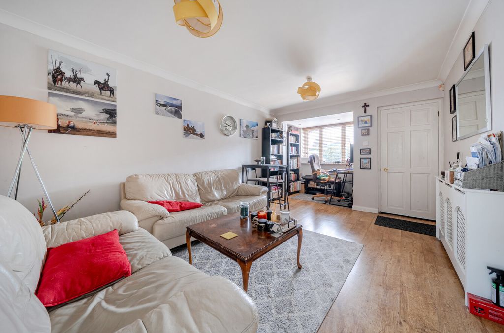 Property photo 3 of 15 1406807-18-6981c8...