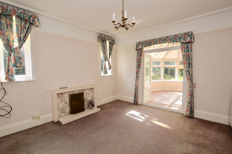 Property photo 3 of 14 Photo 8