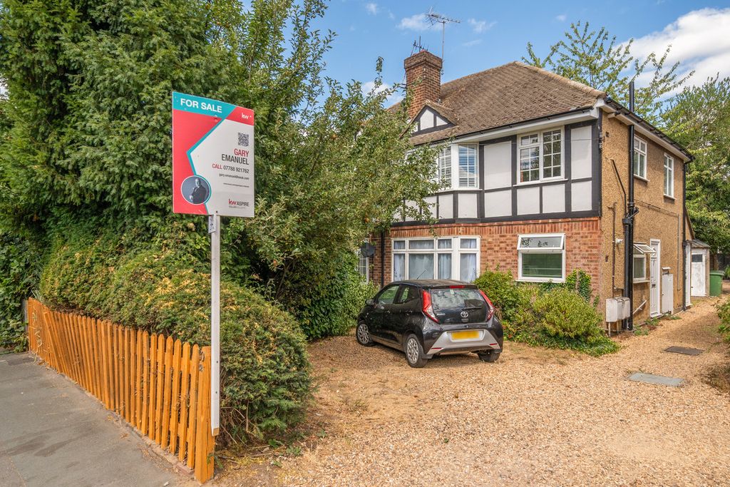 Property photo 1 of 15