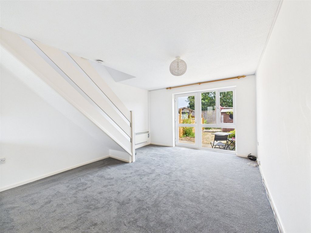 Property photo 3 of 12 Picture No. 04