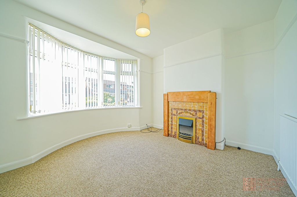 Property photo 2 of 26