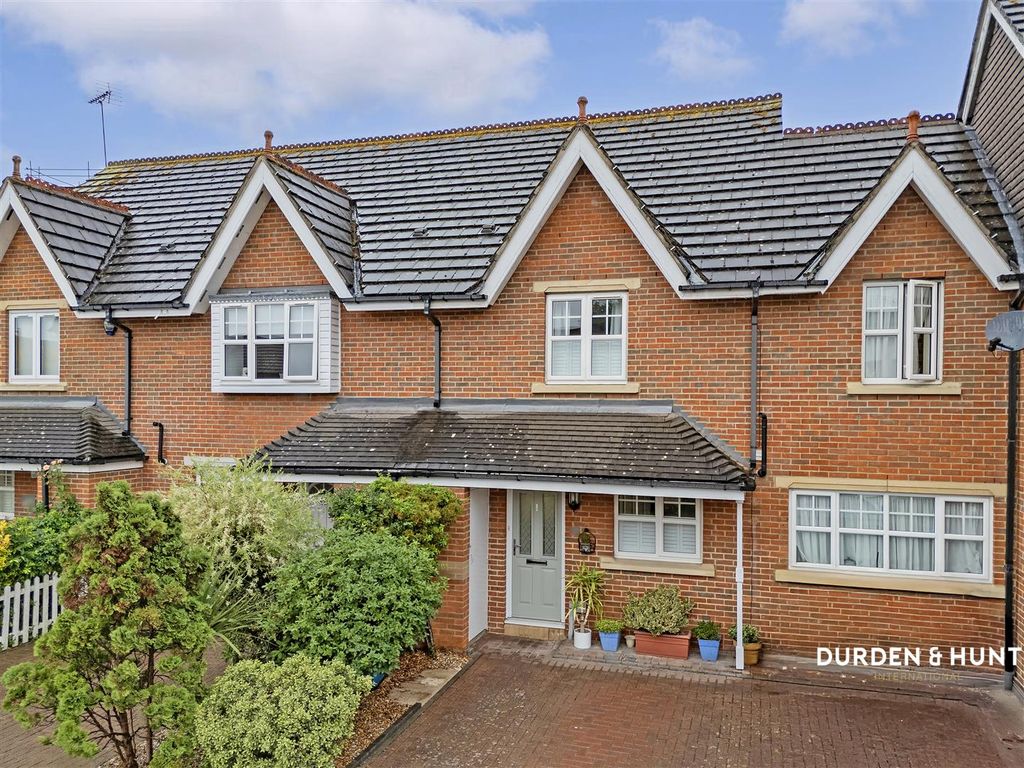 Property photo 1 of 19 Smarts Lane