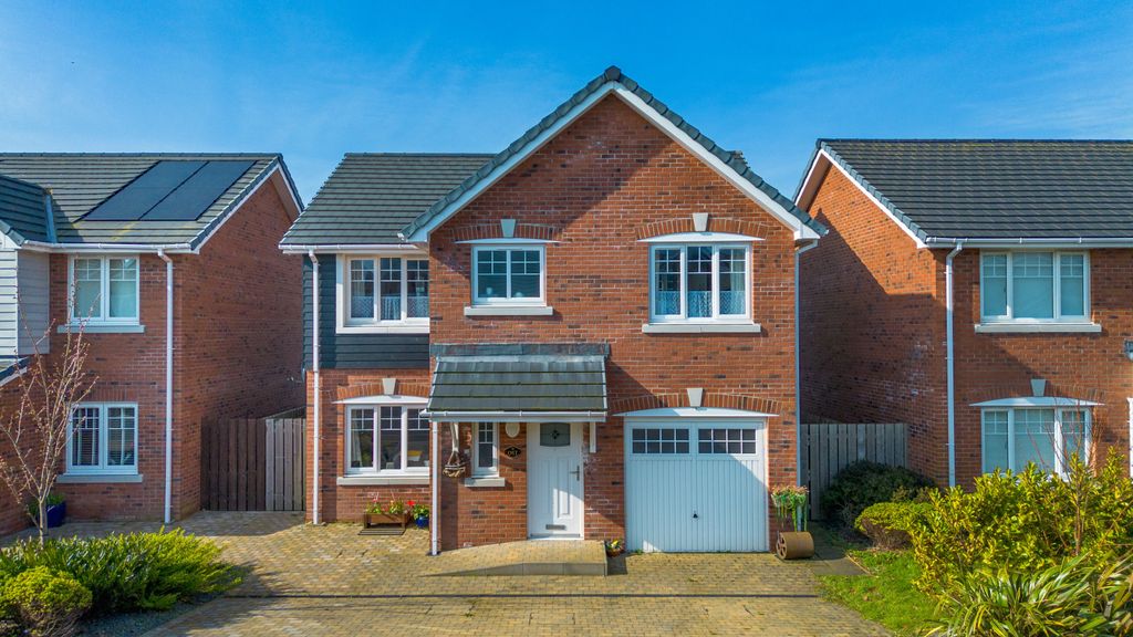 Property photo 1 of 22