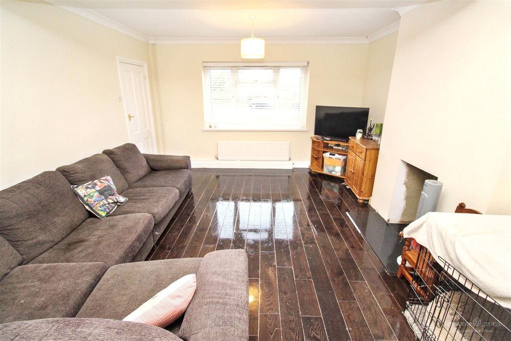 Property photo 2 of 13 Living Room