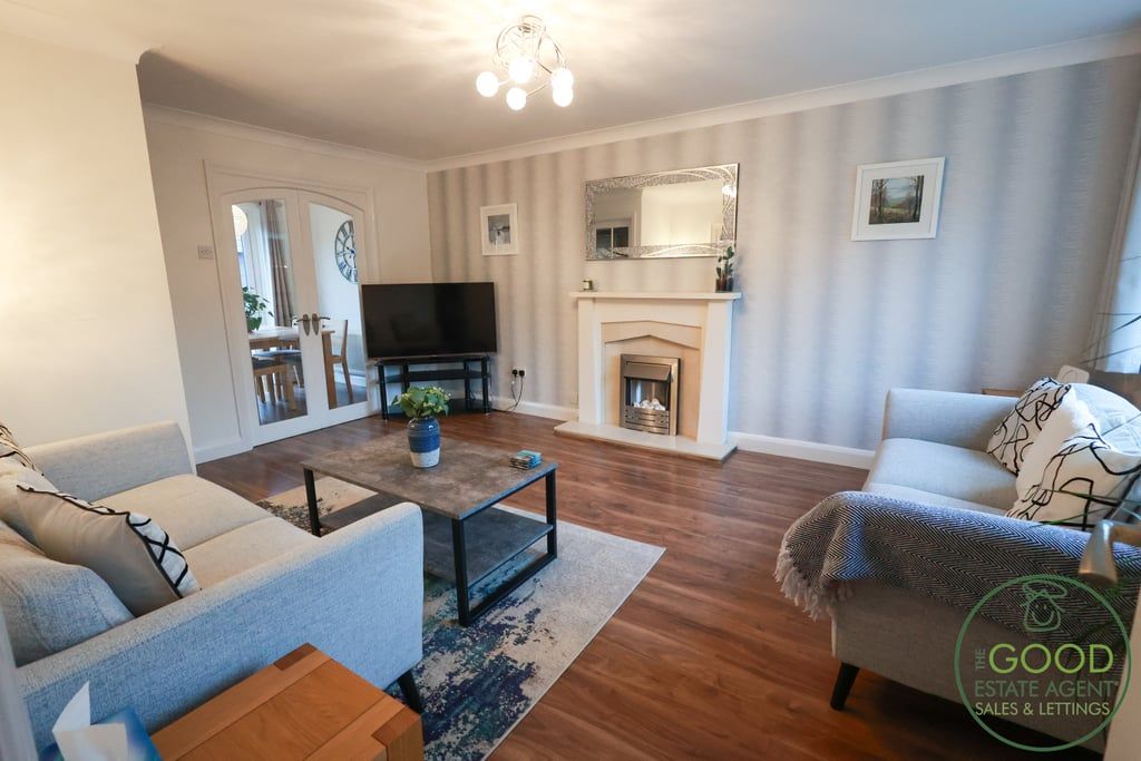 Property photo 2 of 25