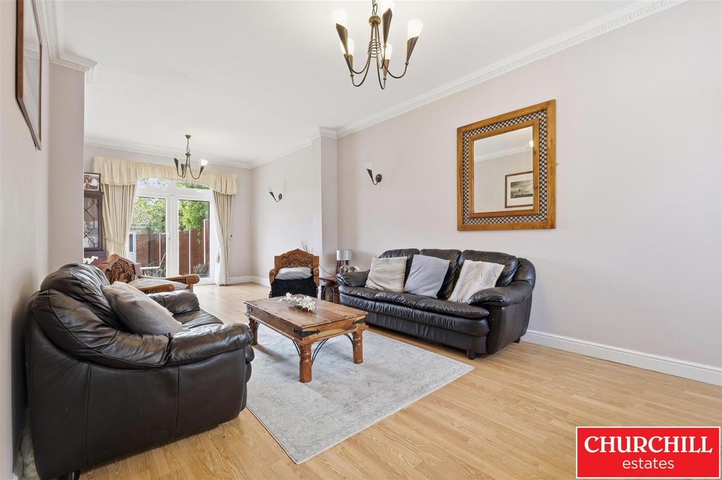 Property photo 2 of 30