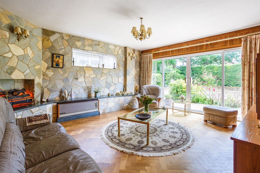Property photo 3 of 12 Sitting Room