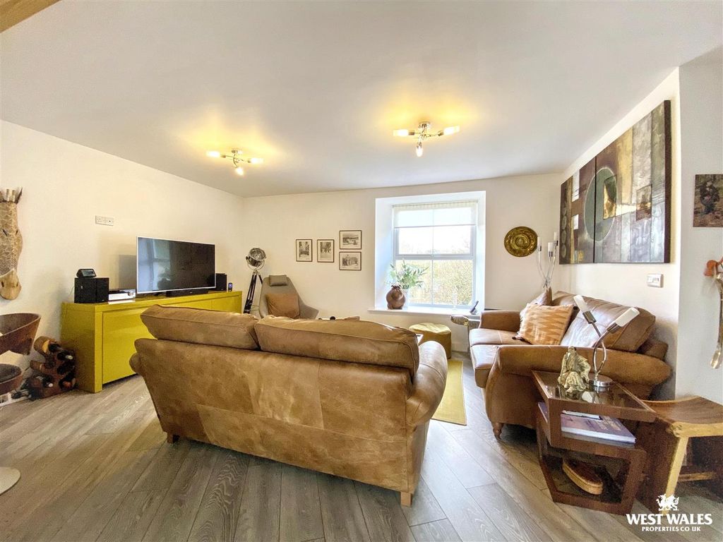 Property photo 3 of 29 Img_9478.Jpg