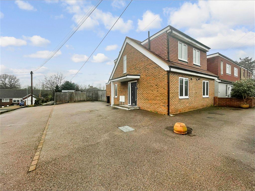 Property photo 1 of 12 Front.