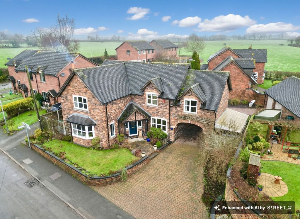 Property photo 1 of 44