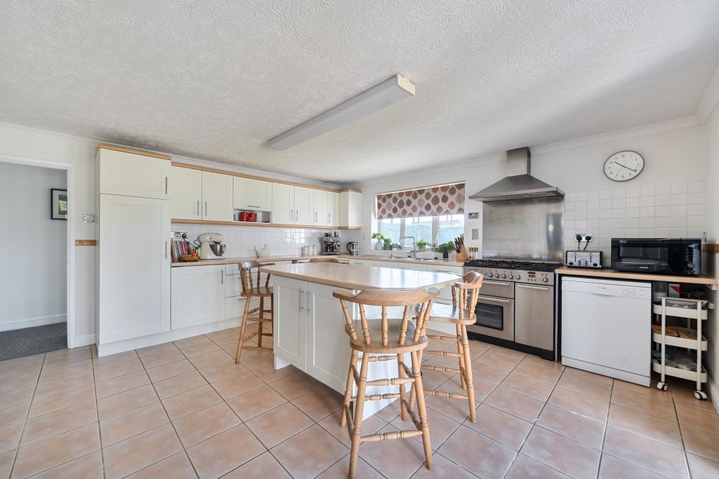 Property photo 2 of 20 14474461169ee5B90c1340