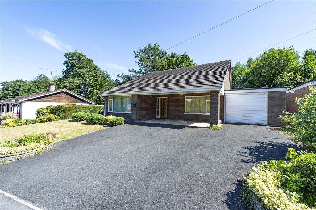 Property photo 1 of 36 Picture No. 37