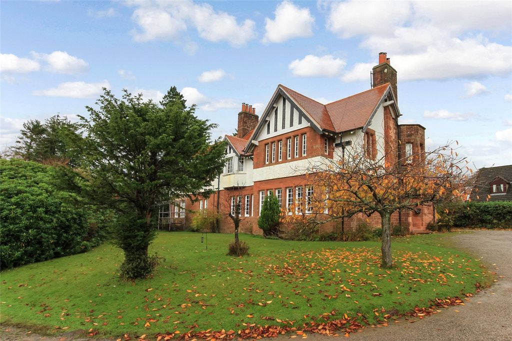 Property photo 1 of 18 Front