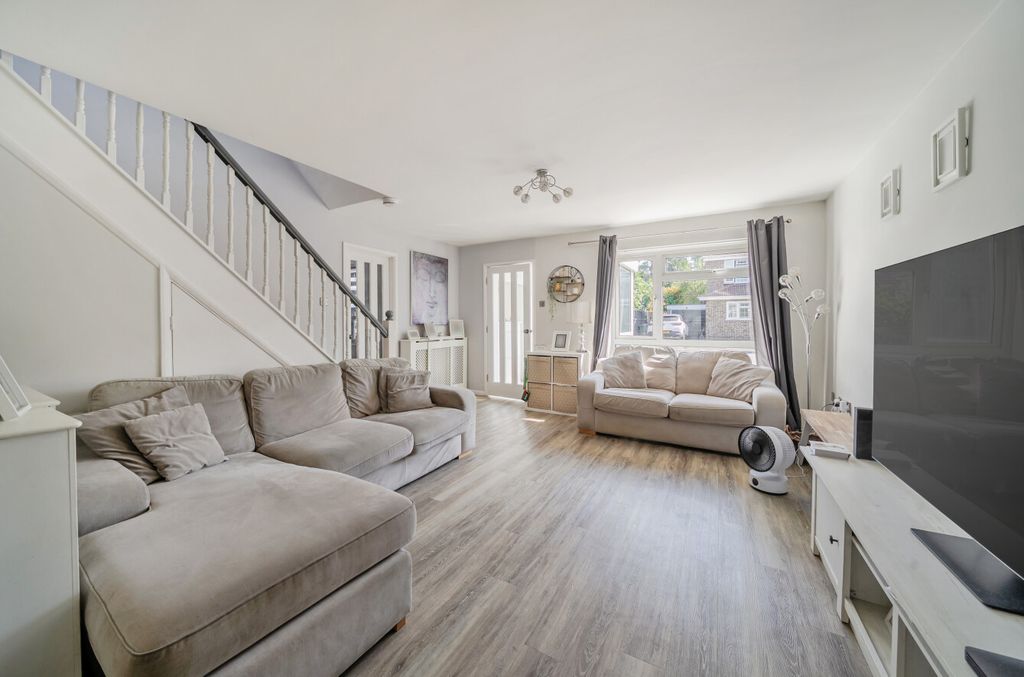 Property photo 2 of 23 1485289-8-6A4cc67...