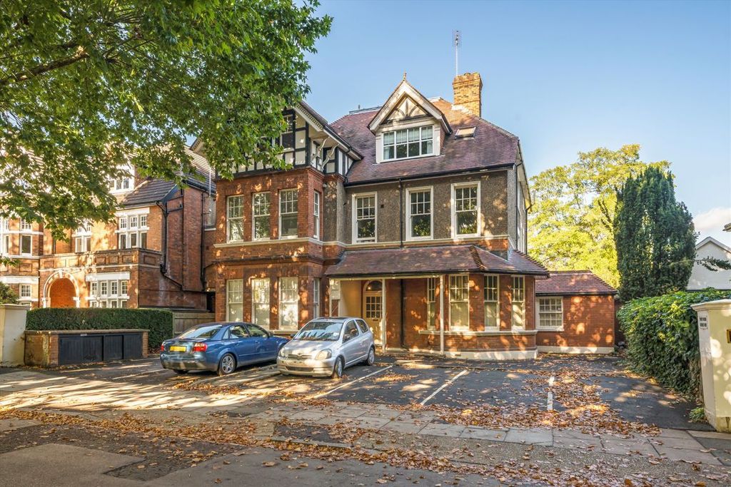 Property photo 1 of 6