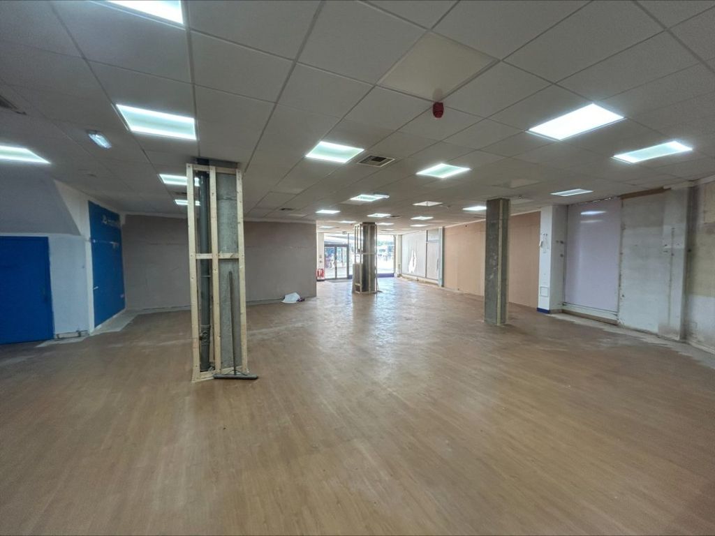 Property photo 2 of 4