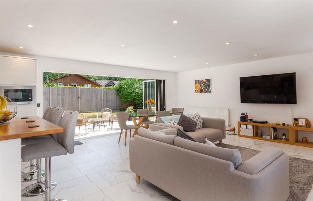 Property photo 3 of 18 Open Plan Kitchen Living Room