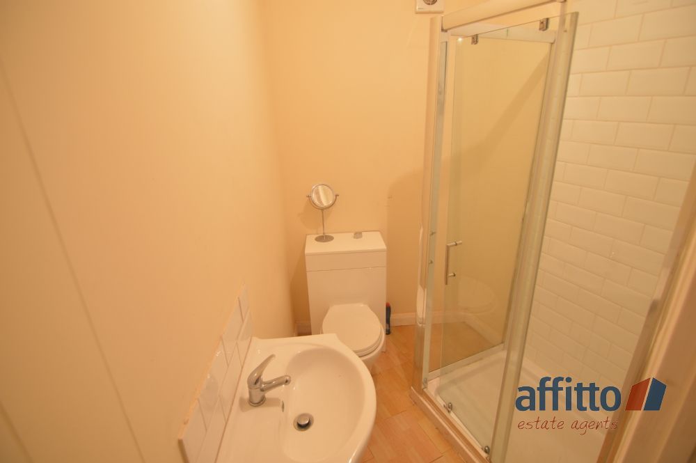 Property photo 3 of 3