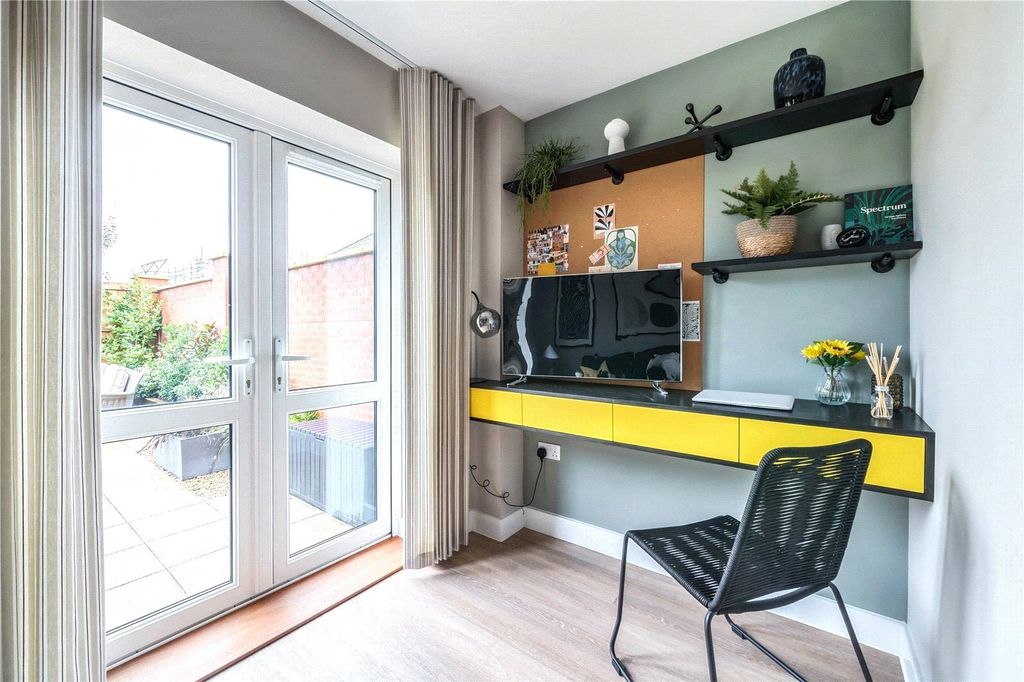 Property photo 3 of 10 Picture No. 33