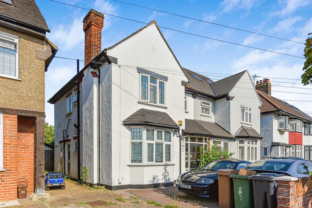 Property photo 1 of 13