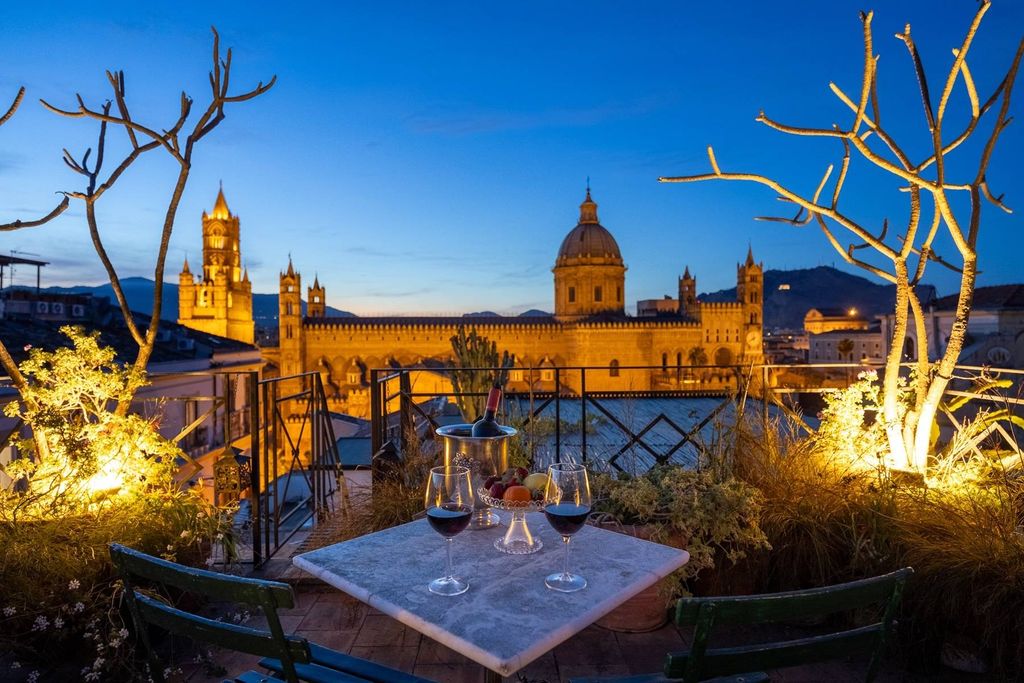 Property photo 1 of 32