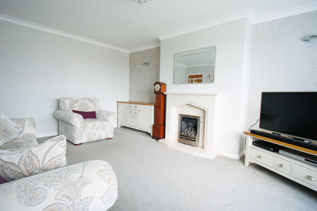 Additional image 4 of 3 bed semi-detached bungalow for saleGrovehill Road, Filey YO14