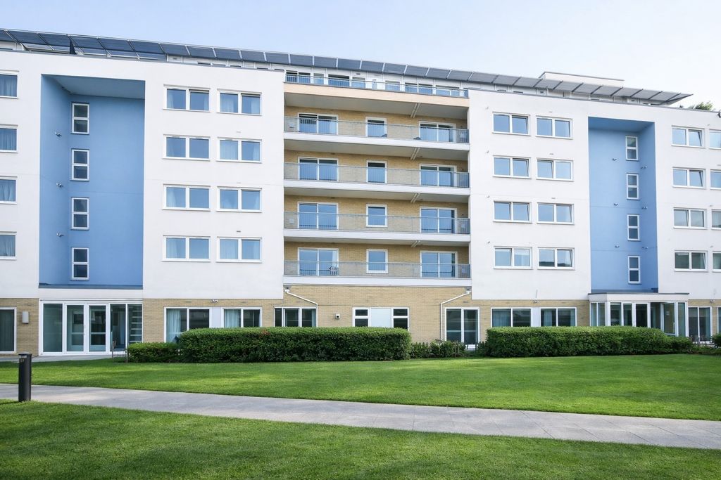 Property photo 1 of 12 4718710