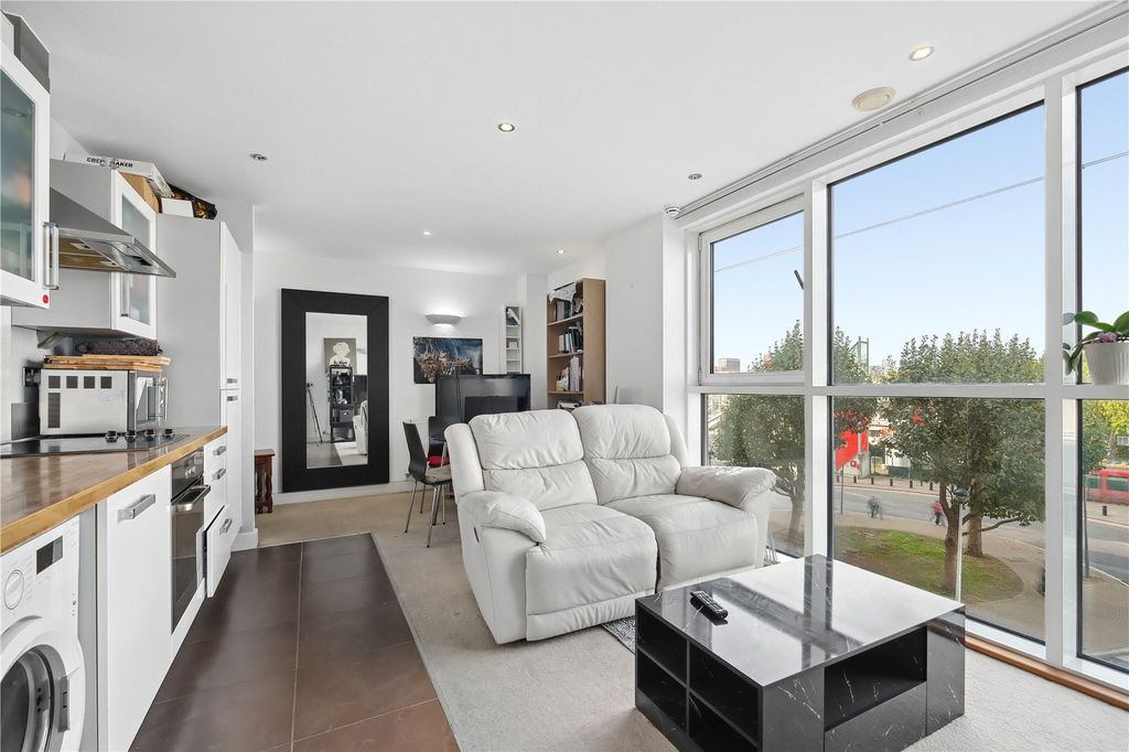 Property photo 1 of 7 Picture No. 06