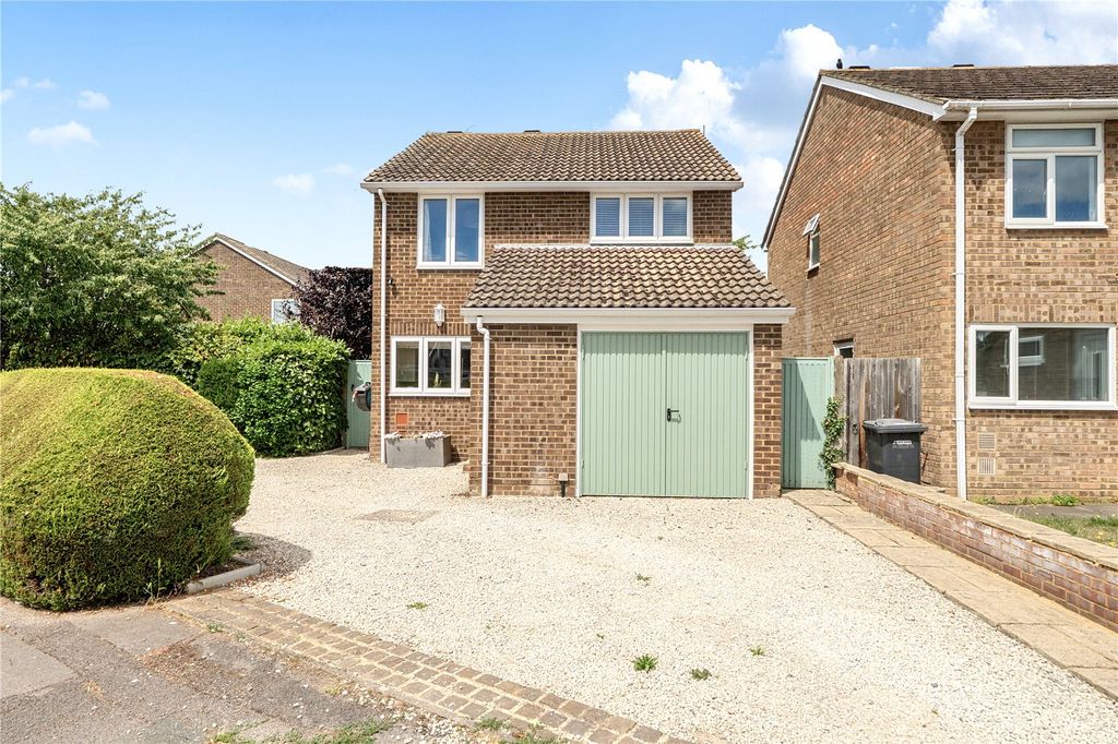 Property photo 1 of 21 External View