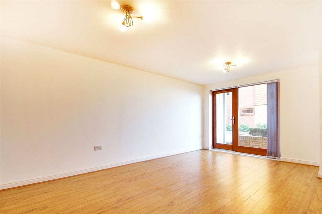 Property photo 3 of 14 Lounge View 1