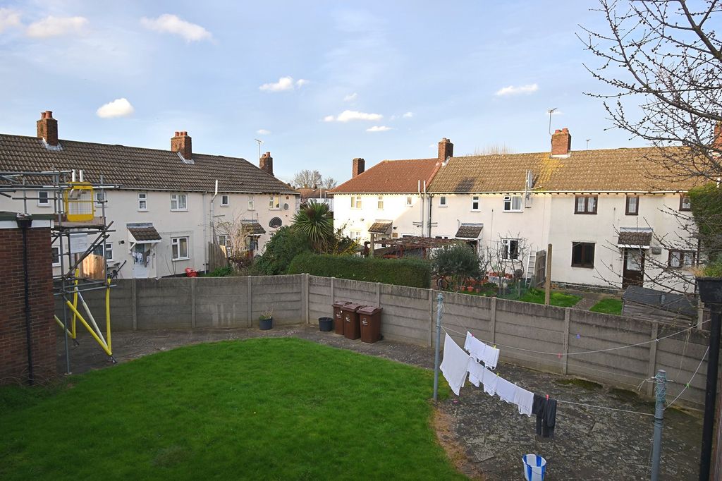 Property photo 2 of 16 Not Specified