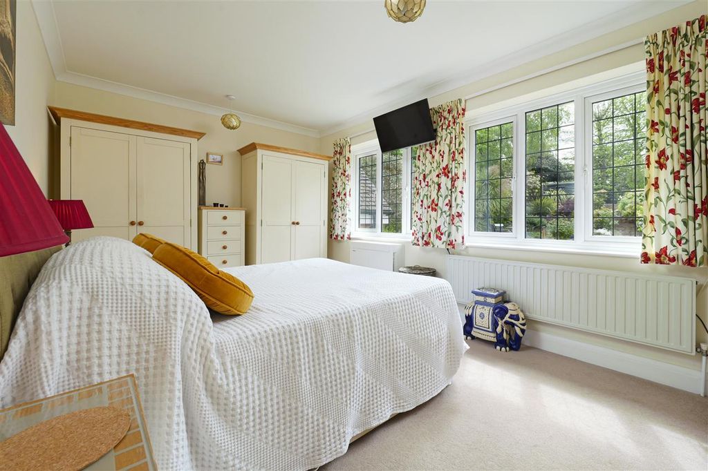 Additional image 15 of 4 bed detached house for saleHeathfield Road, Penenden Heath, Maidstone ME14