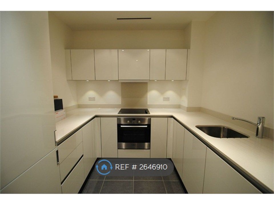 Property photo 3 of 13 Kitchen