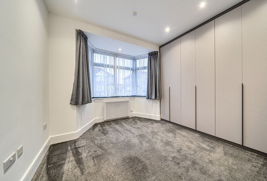 Property photo 3 of 15 1420058-4-69A0849...