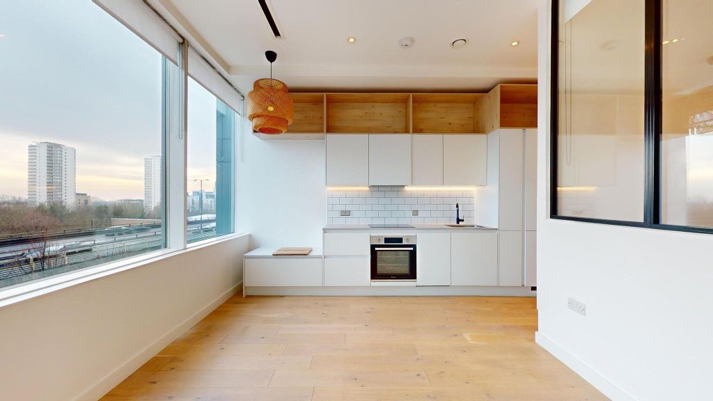 Property photo 1 of 15 Living Room