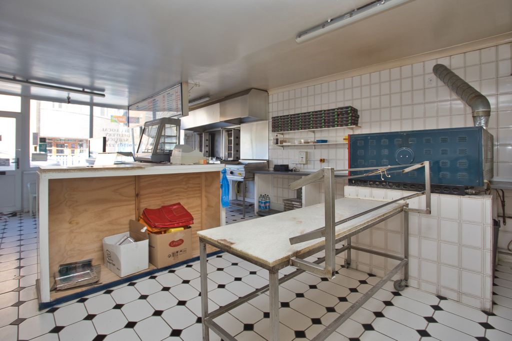 Property photo 3 of 9 Picture 3