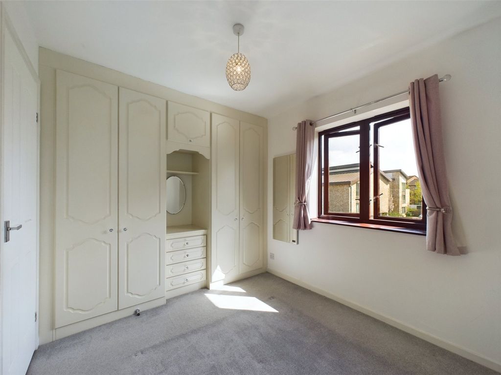 Property photo 3 of 16 Picture No. 04