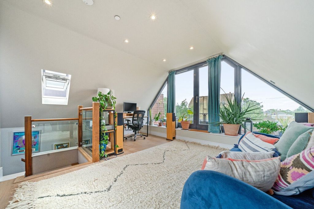 Property photo 1 of 19 Picture No. 76