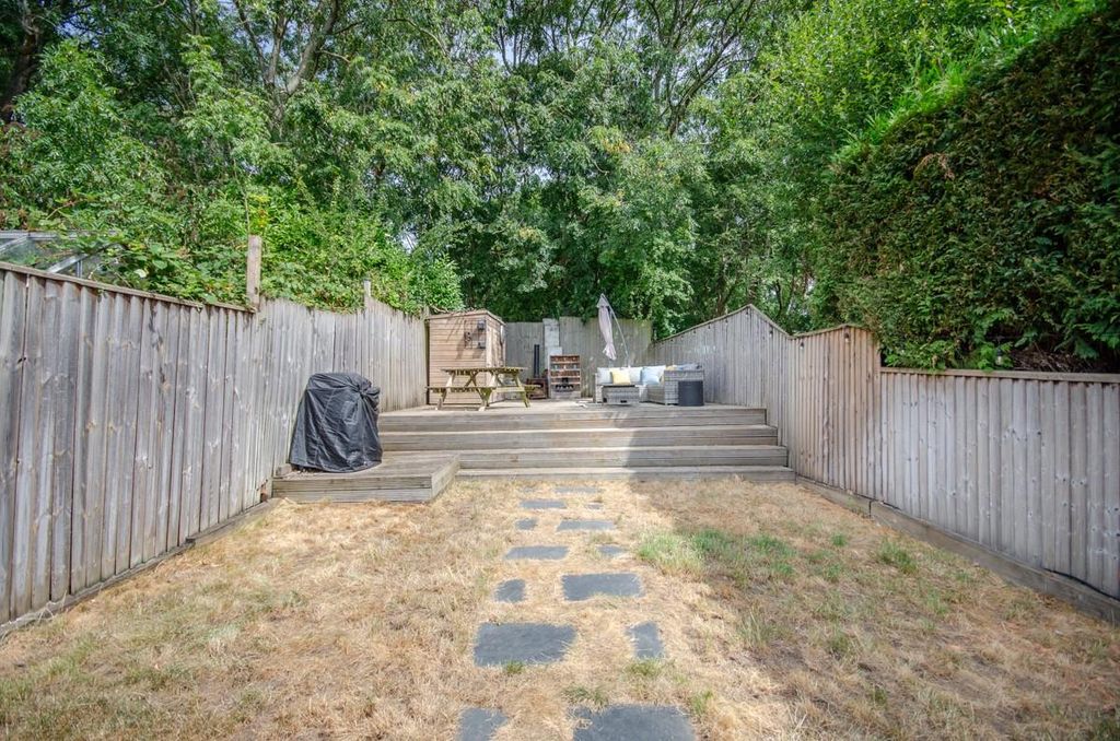 Property photo 3 of 17 Rear Garden Pic 2.Jpg
