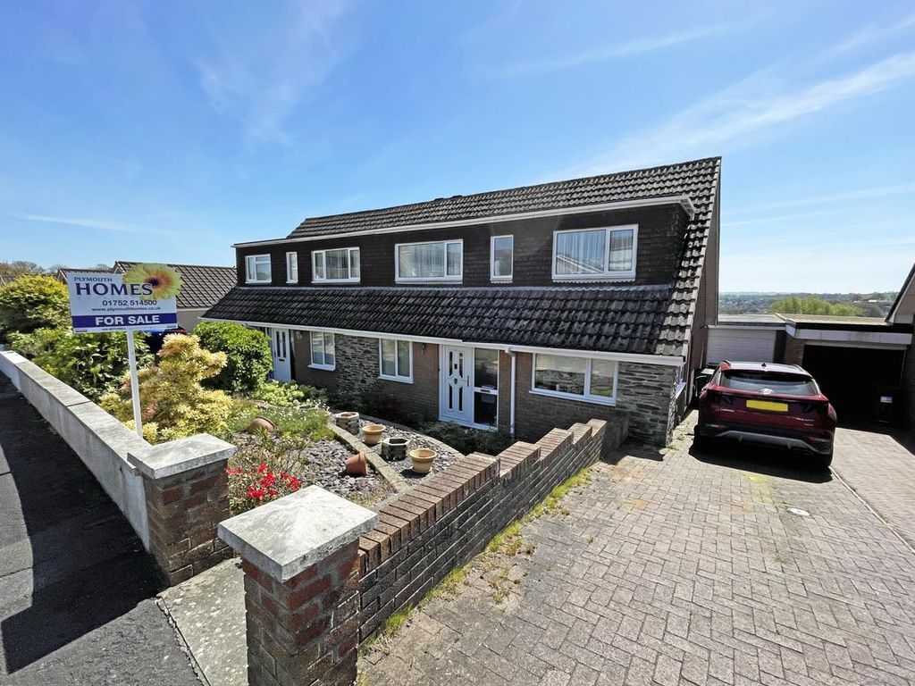 Property photo 1 of 24 Briarleigh Close - New Front.Jpg