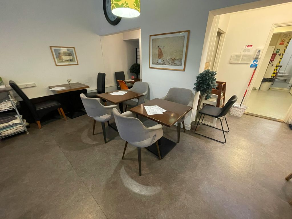 Property photo 3 of 6 15 31 57.Jpg
