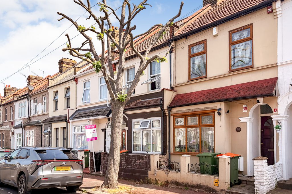 Property photo 2 of 2 38 St Olaves Road, East Ham, London E6 2Pa