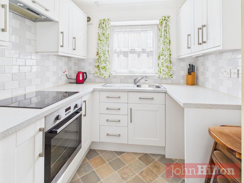 Additional image 4 of 2 bed flat for saleMarine Drive, Rottingdean BN2