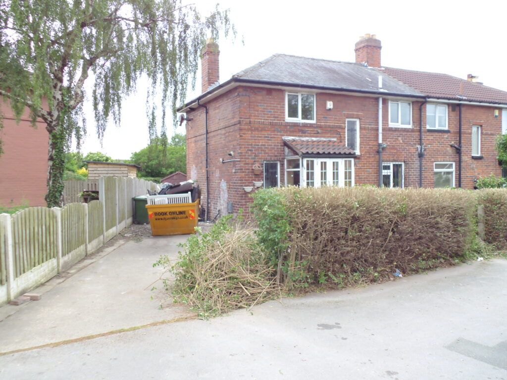 Property photo 1 of 8