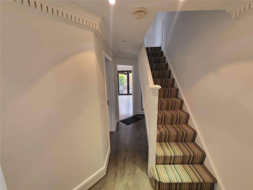 Property photo 2 of 10 Picture No. 02