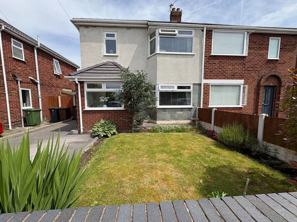 Property photo 1 of 31