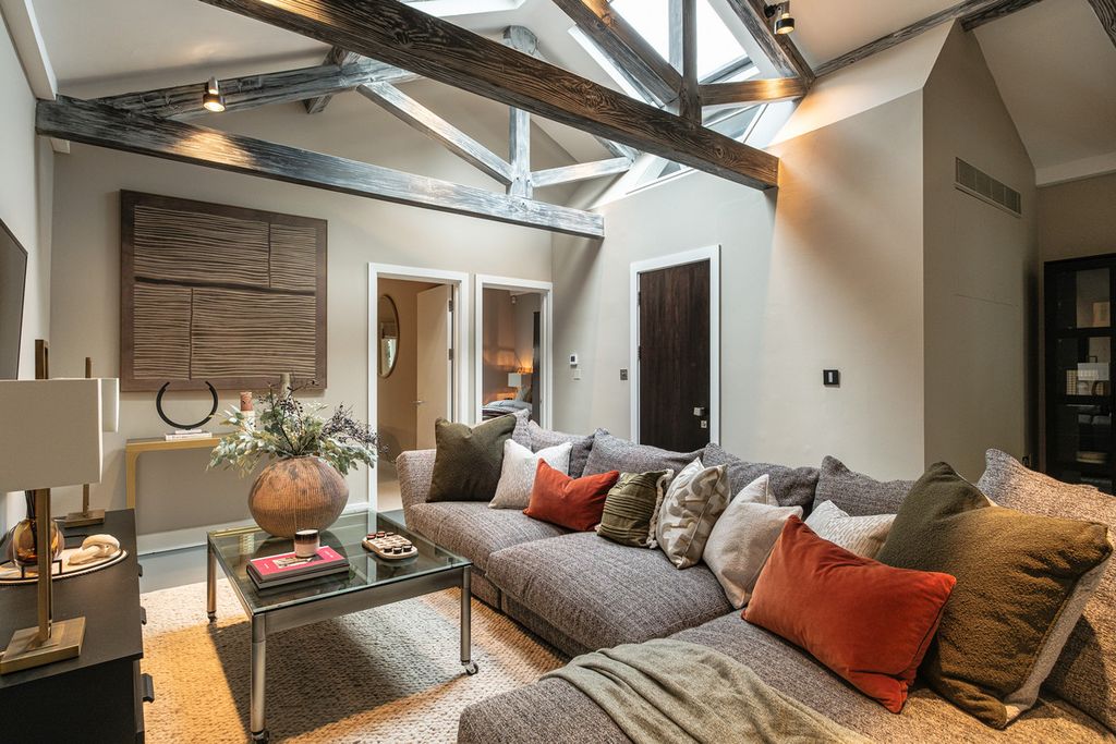 Additional image 21 of 8 bed town house to rentCheyne Walk, London SW3